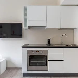 Bnbutler - Panizza - Grazioso Monolocale, Posizione Elegante E , Milán Italia