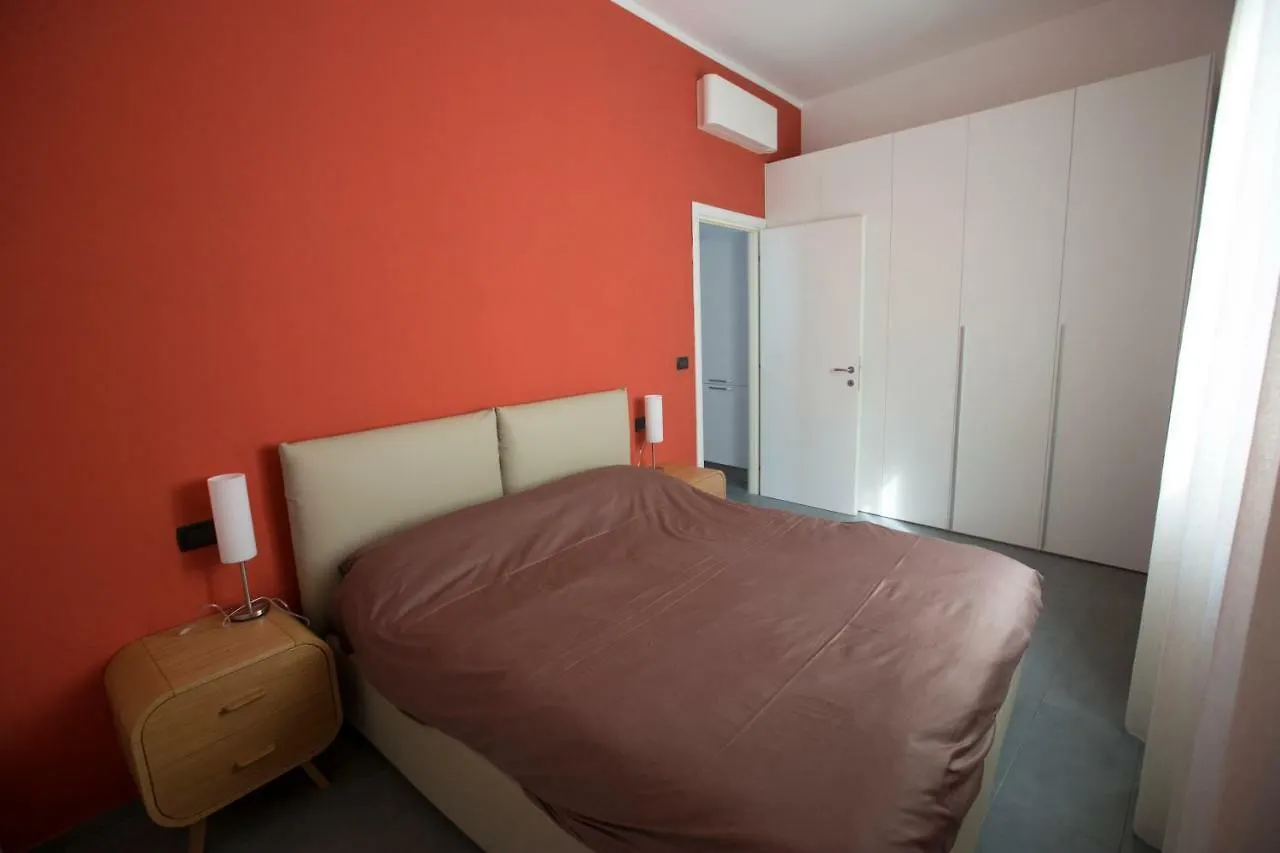The Nest Appartement Bologna 0*,